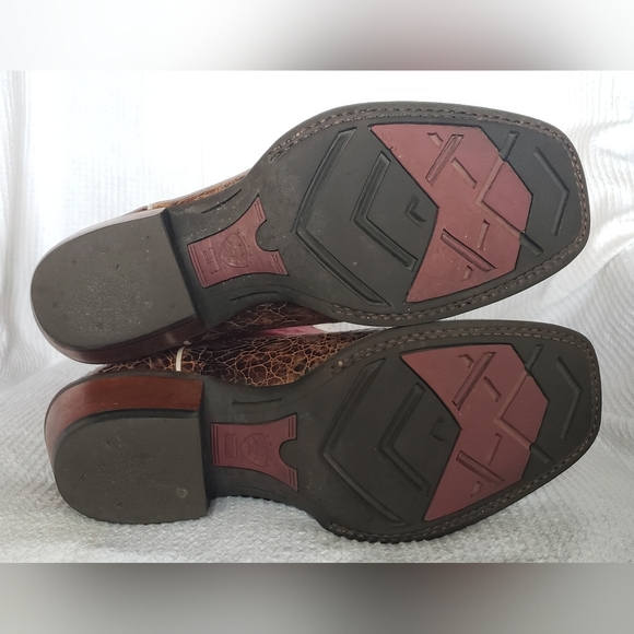 🌟SEE NEW LISTING🌟🎀Cowgirl Boots💗Barbie Pink w/ Croc Leather Design💗 8.5B - Picture 8 of 10